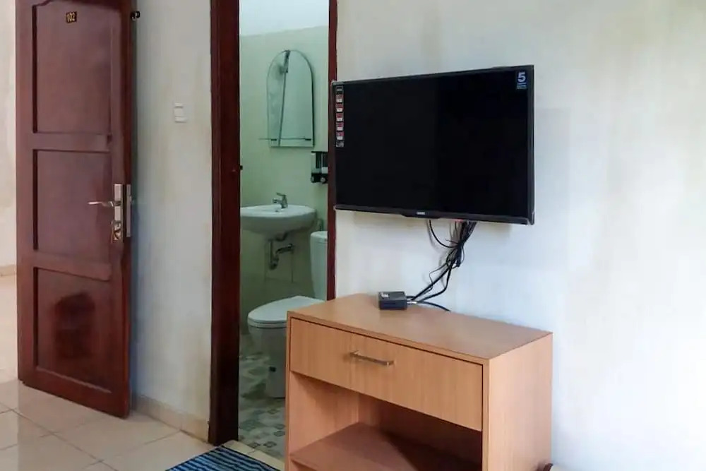 RedDoorz near Universitas Tujuh Belas Agustus Samarinda