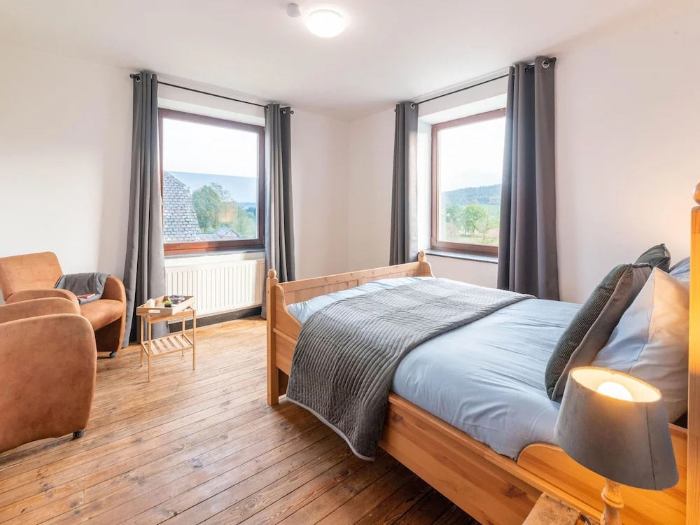 Farmhouse Kalys in Vielsalm With 180° View of the Forest