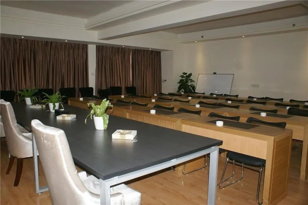 Phoenix Hotel
