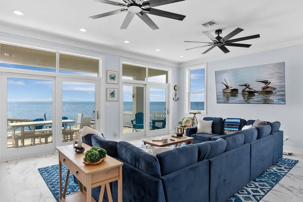 Ahh Da Sea - Waterfront, Backyard Ramp To Jetty & Laguna 3 Bedroom Home