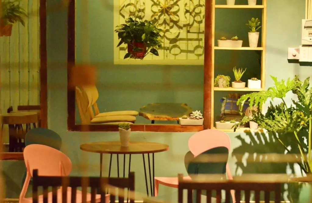 Den House