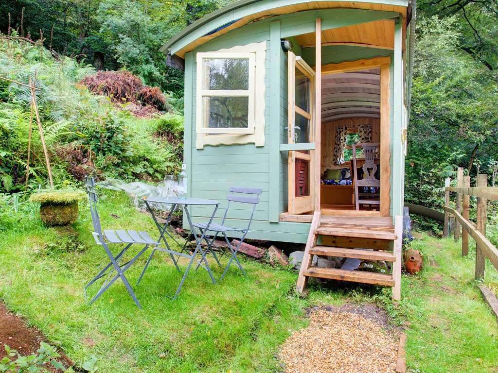 Shepherds Hut Near Exmoor National Park