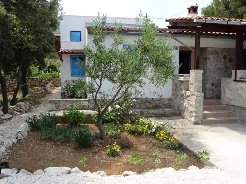 Petrcane house