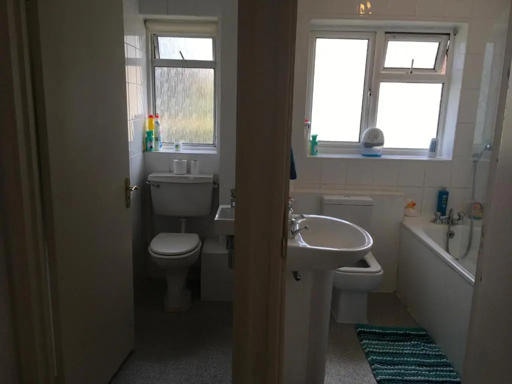 Farnborough Apartment