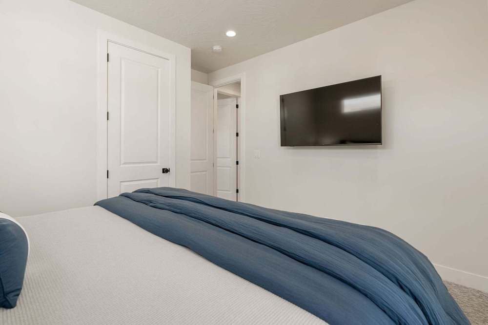 Rockaction Destination 5 Bedroom Townhouse