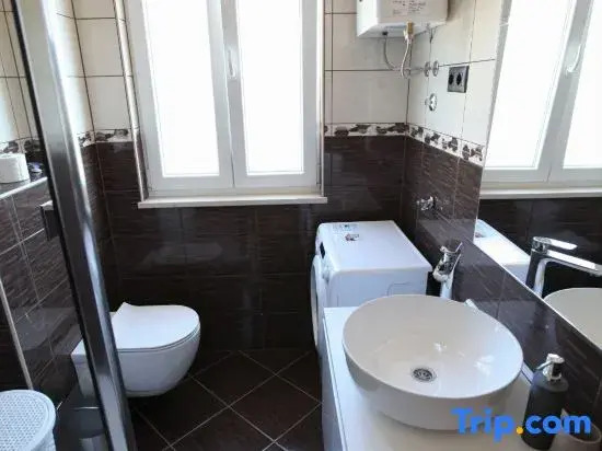 Villa PIA  |  Modern Seaside Villa  |  Outdoor pool, BBQ, Parking & Terrace  |  SECOND FLOOR