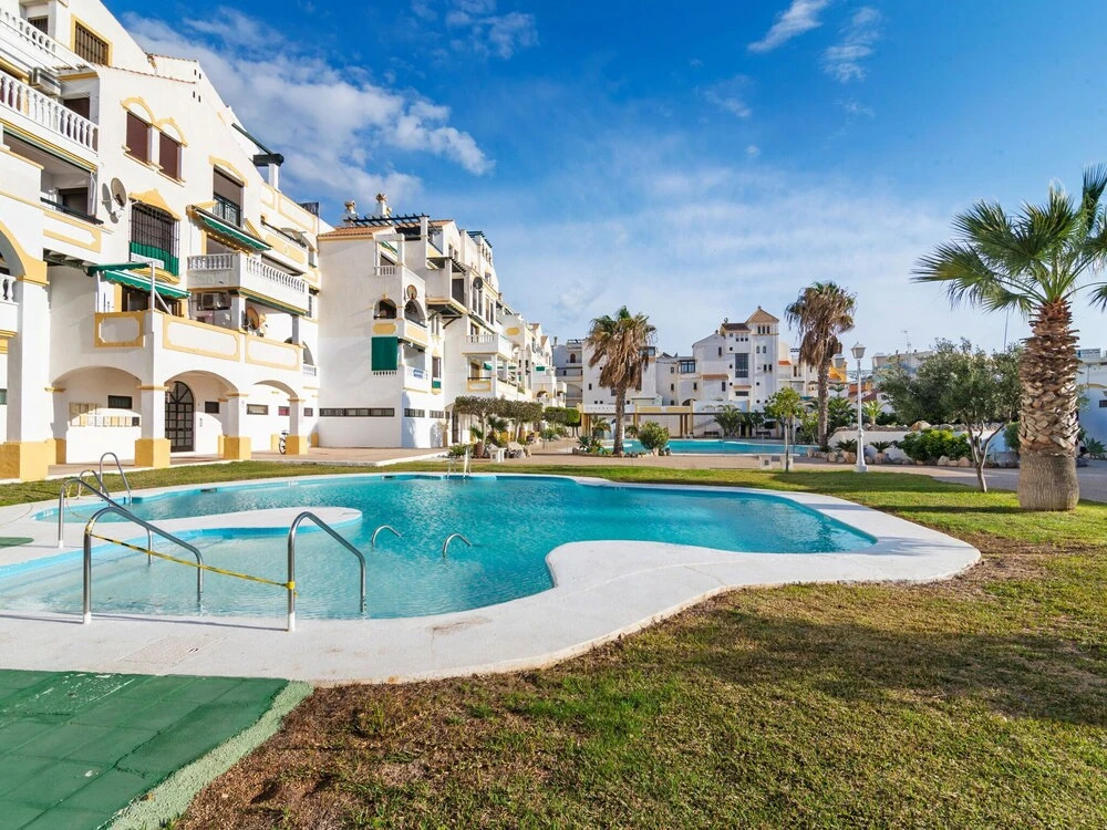 Lovely Apartment in Roquetas De Mar With Balcony