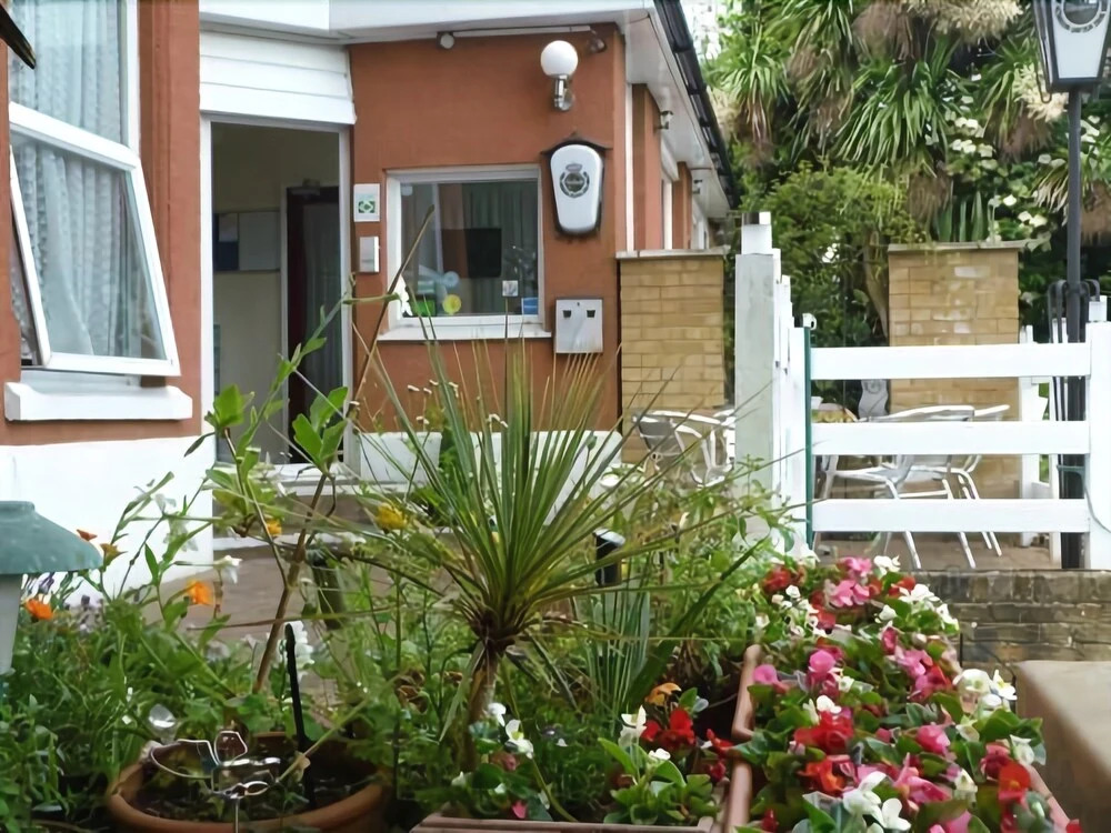 Oaklands House