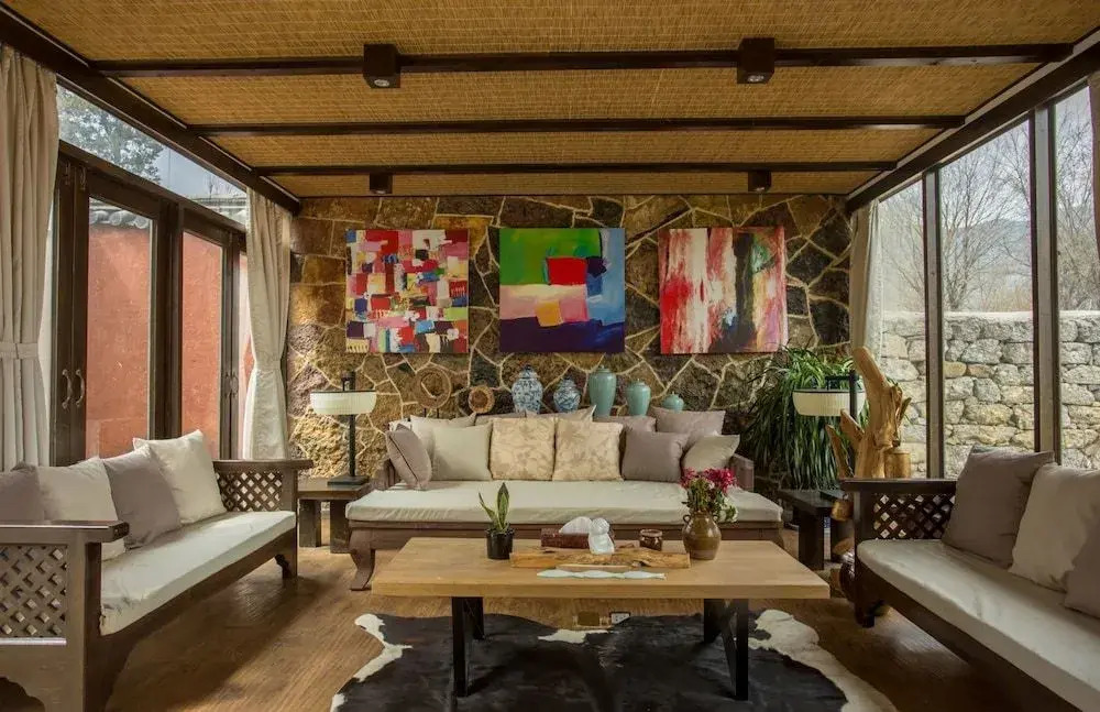 Yunzhong Baisha Lijiang Inn