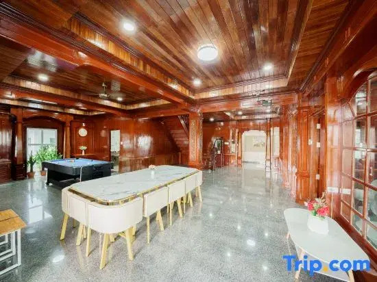 The Star Pool Villa Hatyai