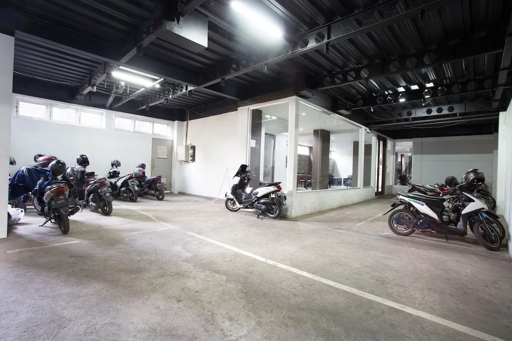 RedDoorz @ Pelajar Pejuang 3