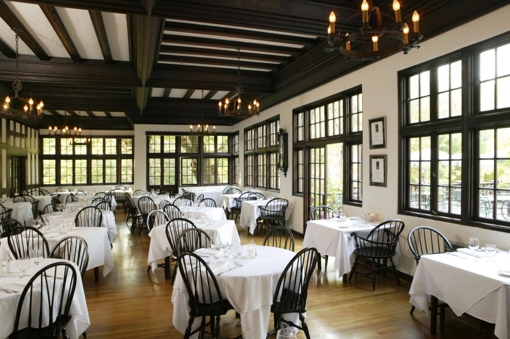 Benbow Historic Inn