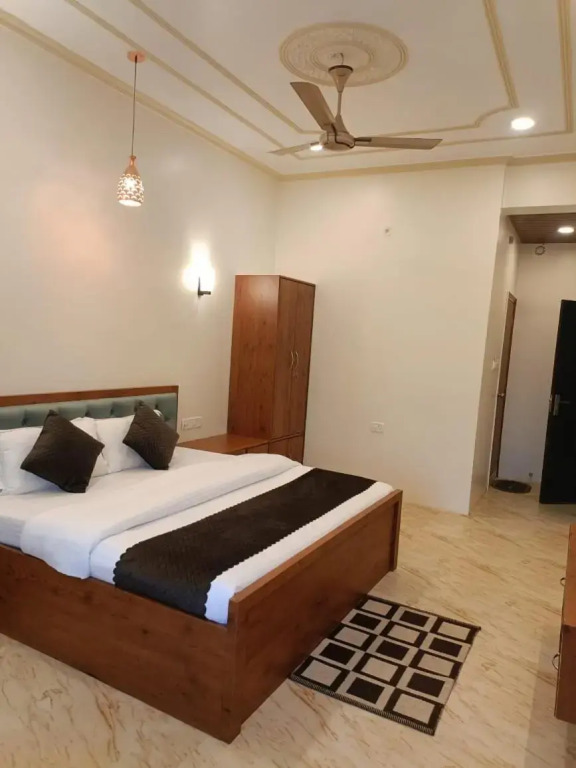 Shree Sai Paying Guest House