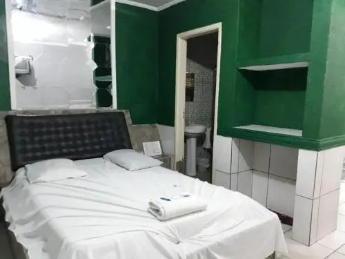 Casa Blanca Motel