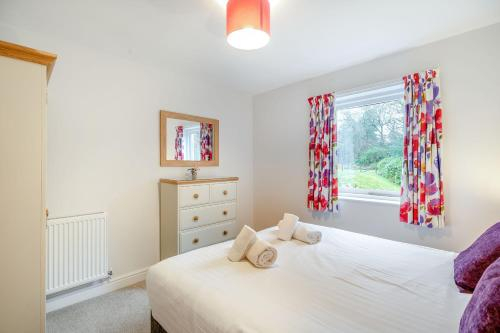 Yew - Woodland Cottages