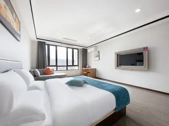 Chongqing Shengge Hotel (Qijiang Wanda Plaza Branch)