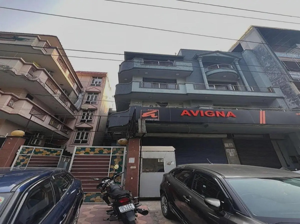 Oyo 703859 Hotel Greeno