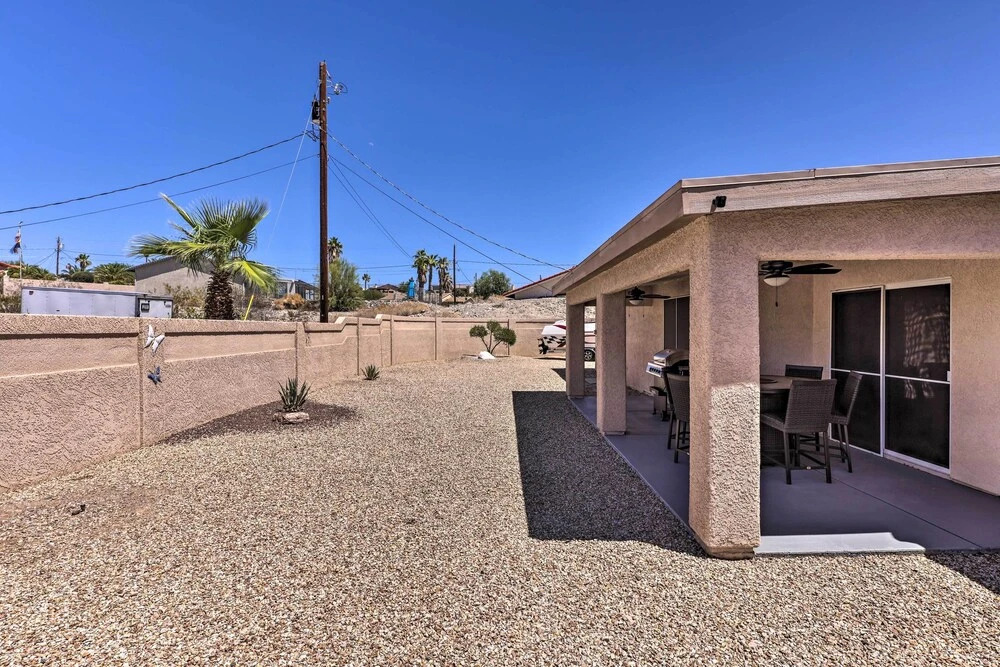 Lake Havasu City Home w/ Patio ~ 3 Mi to Lake