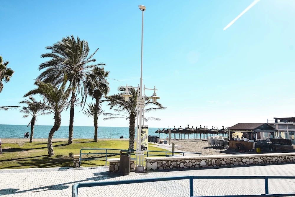 Letmalaga Sea Pacific