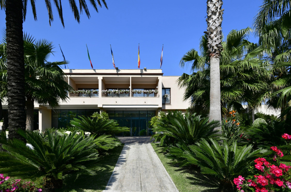 Minerva Resort Hotel