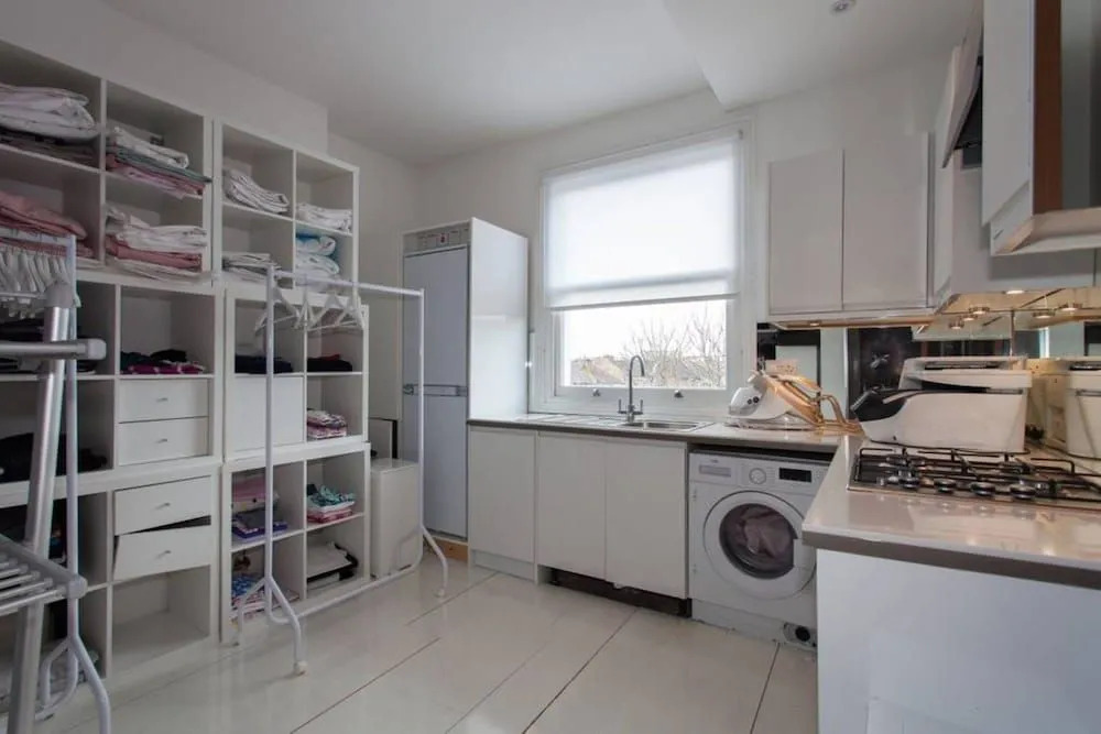 5 Storey 5 Bedroom House in Kilburn