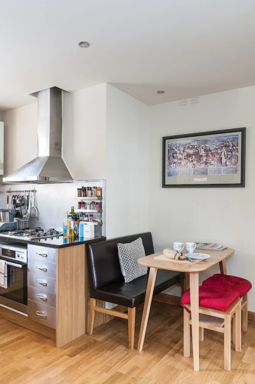 Trendy 3BR Flat in Notting Hill