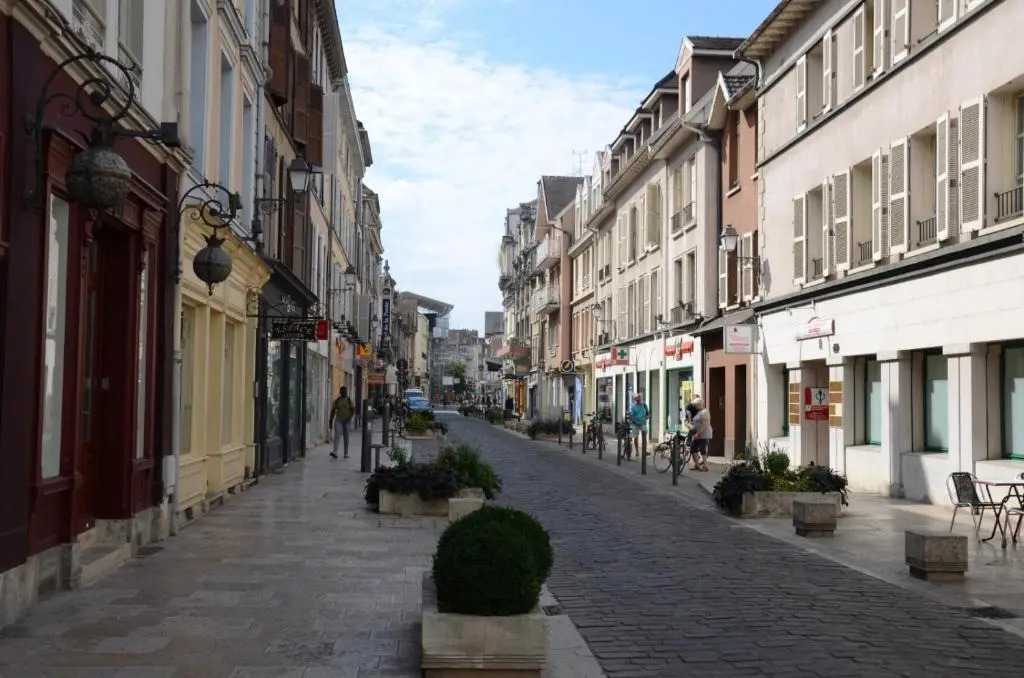 Appartement Moderne Troyes centre