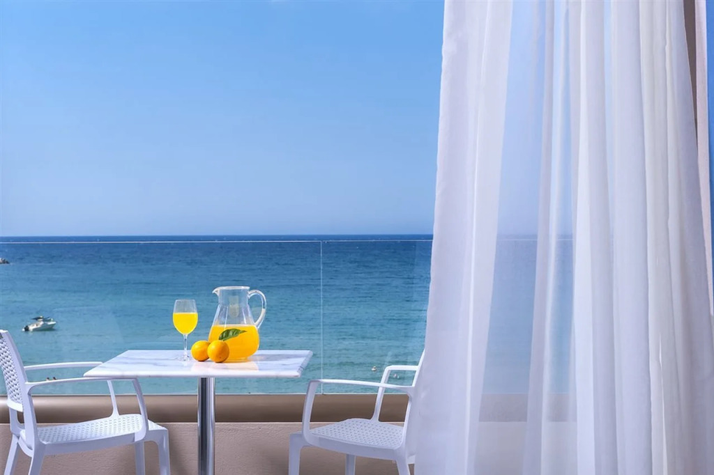 Ilios Beach Hotel Apartments