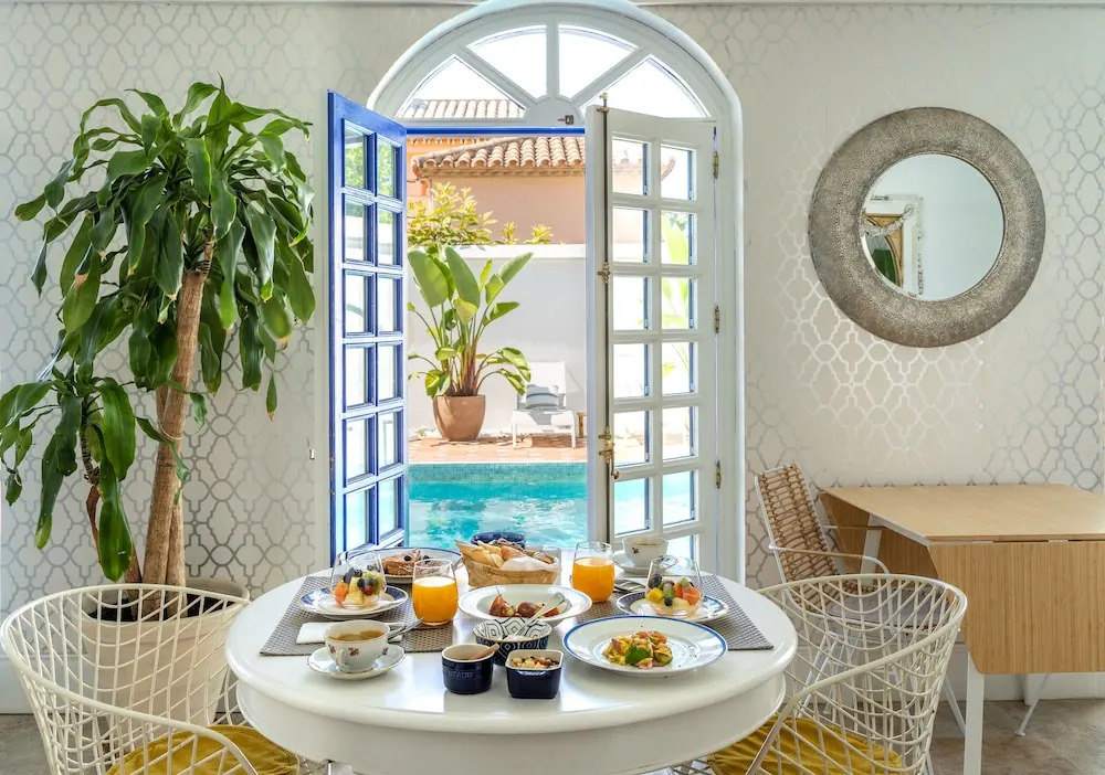 The Pearl - Marbella