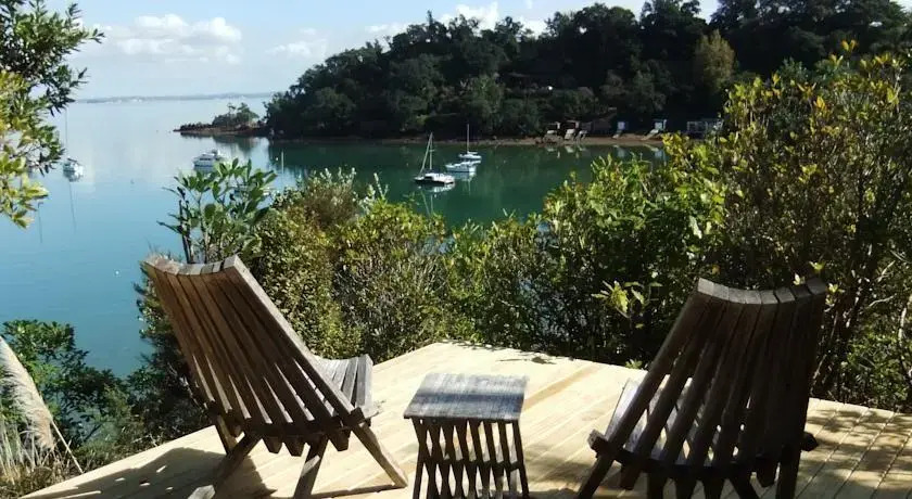 Beachside Cottage