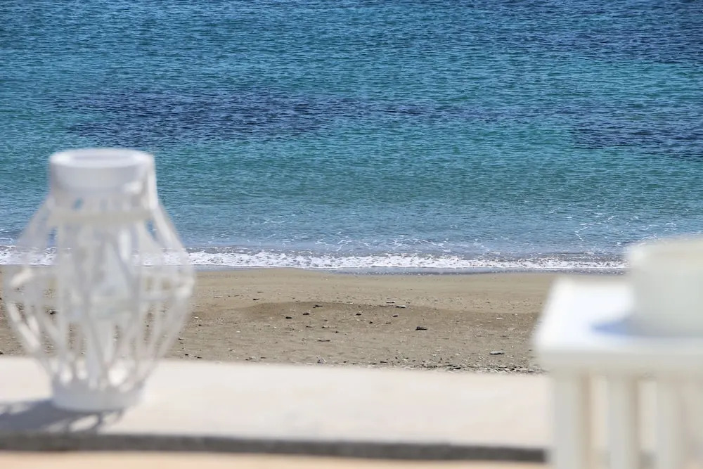 Eneos Kythnos Beach Villas-Executive and Premium Villas