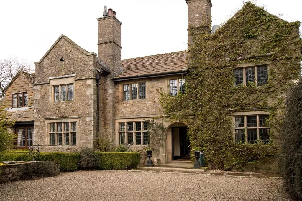 Stone House Hotel