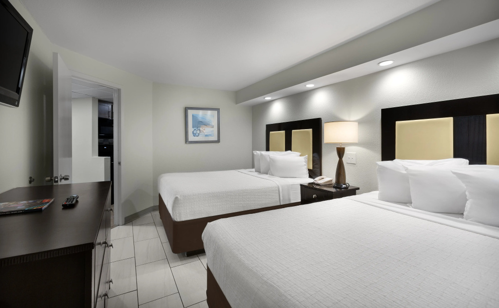 Captains Quarters Resort