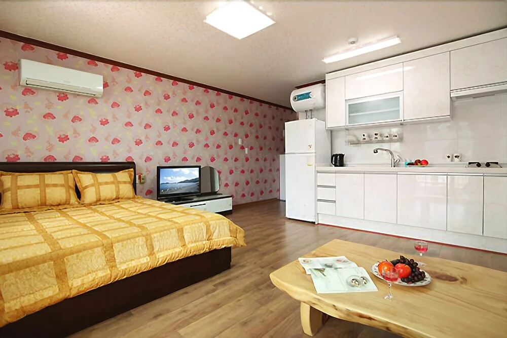 Geoje Milky Way Pension