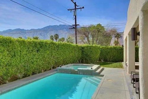 Casa Santa Fe-Pool-4br/2.5ba