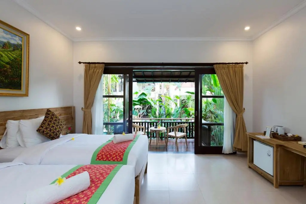 Двухместный номер Standard с балконом (двуспальная кровать) в Meruhdani Boutique Hotel Ubud