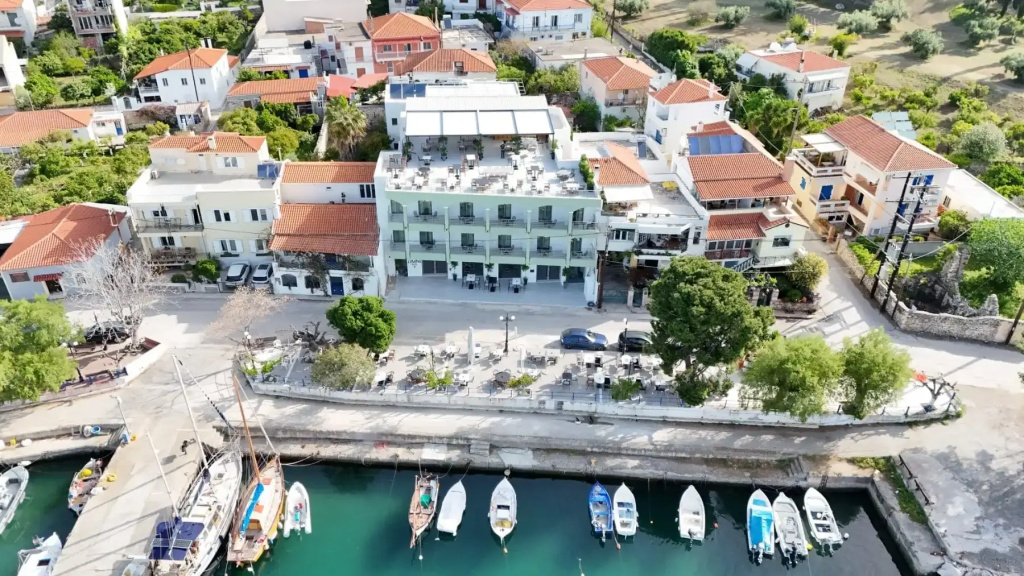 LIMNI Boutique Experience Evia