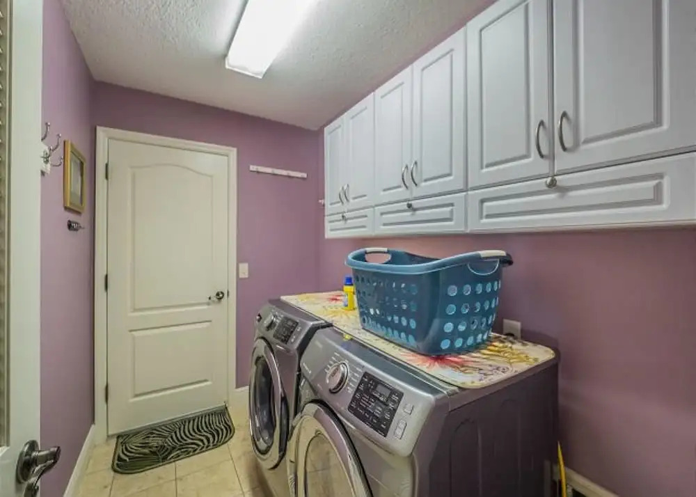 Haynesville Way 800 by White Pelican VR