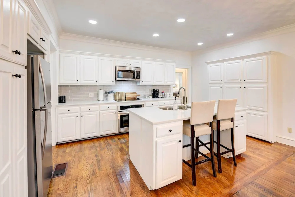 2 Mi to Dtwn: Waco Home w/ Shared Yard