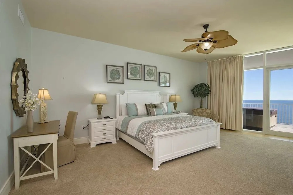 Turquoise Place D1208 3 Bedrooms 3.5 Bathrooms Condo