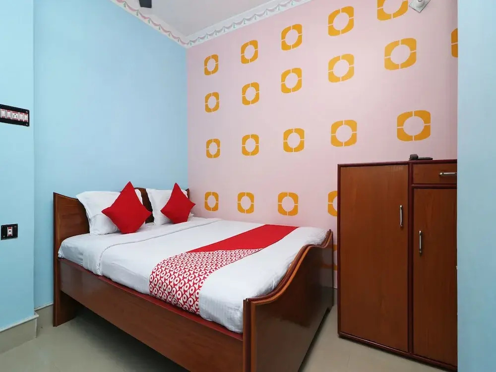 Abhisek Inn by OYO Rooms