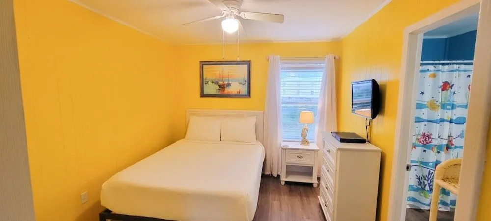 Sea & Sun 106 by Gold Star Vacation Rentals
