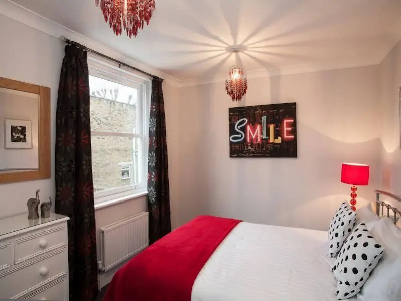 Lamington - Brook Green Serviced Apartments