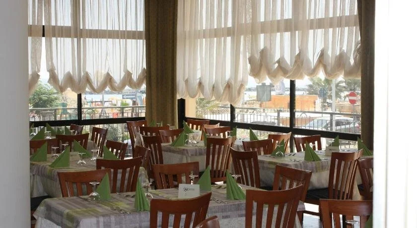 Hotel Alcazar