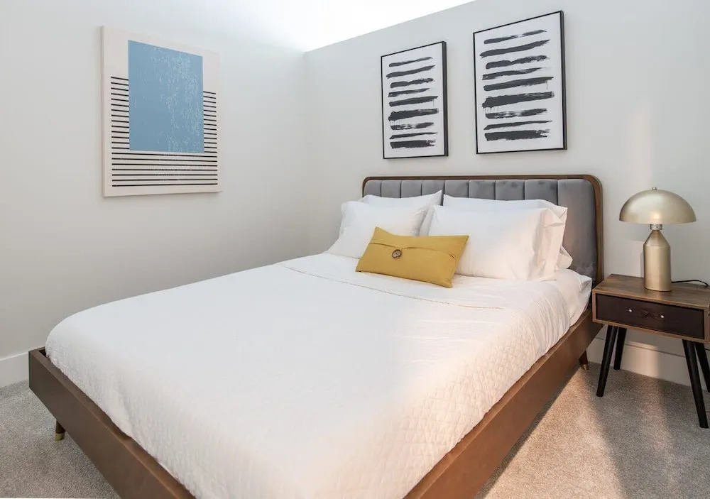 CozySuites Artistry Cincinnati