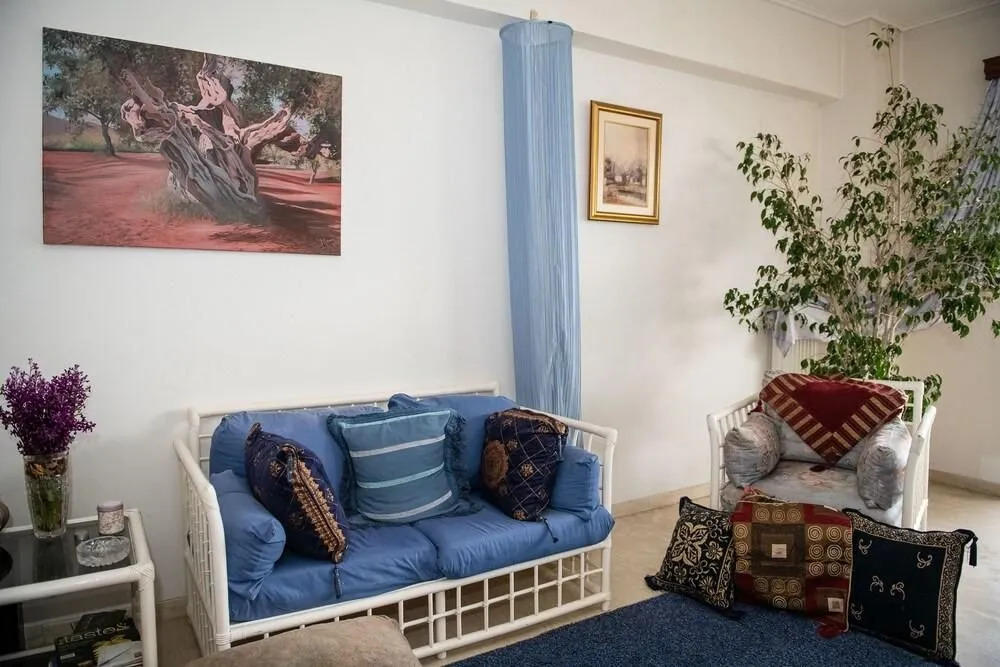 Bright Comfy Flat near Beach & City Center