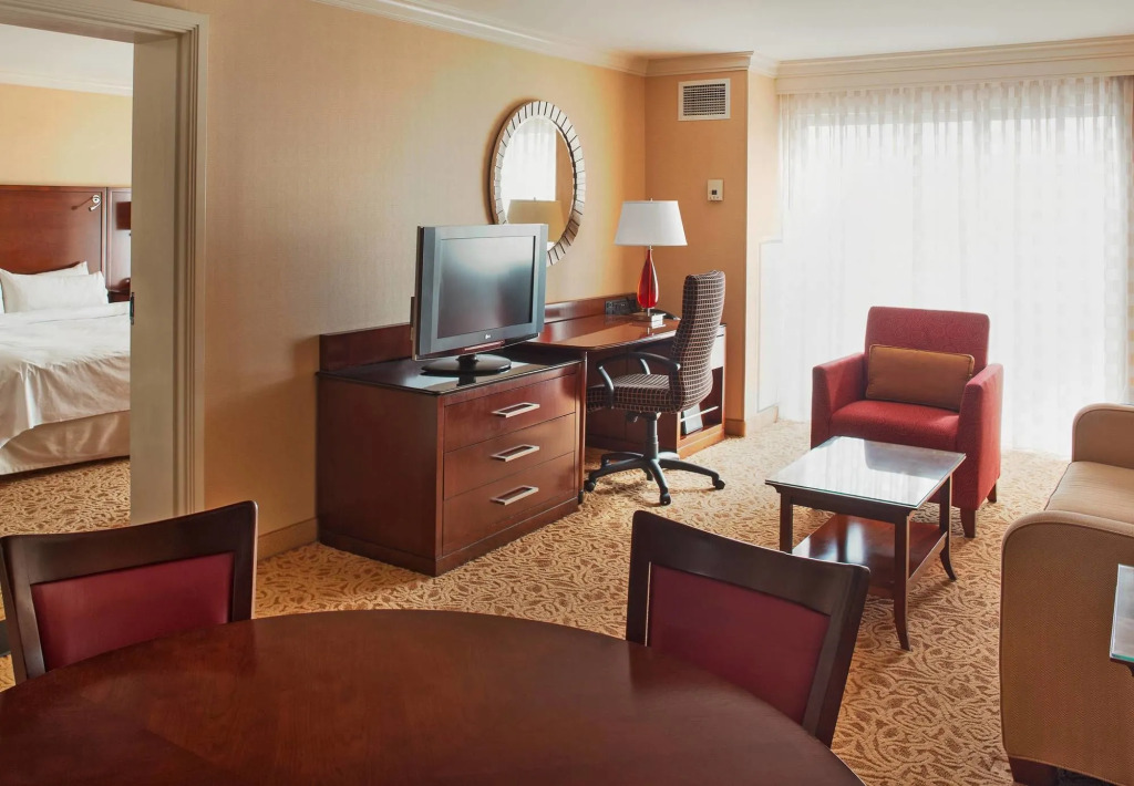 Delta Hotels by Marriott Chesapeake Norfolk