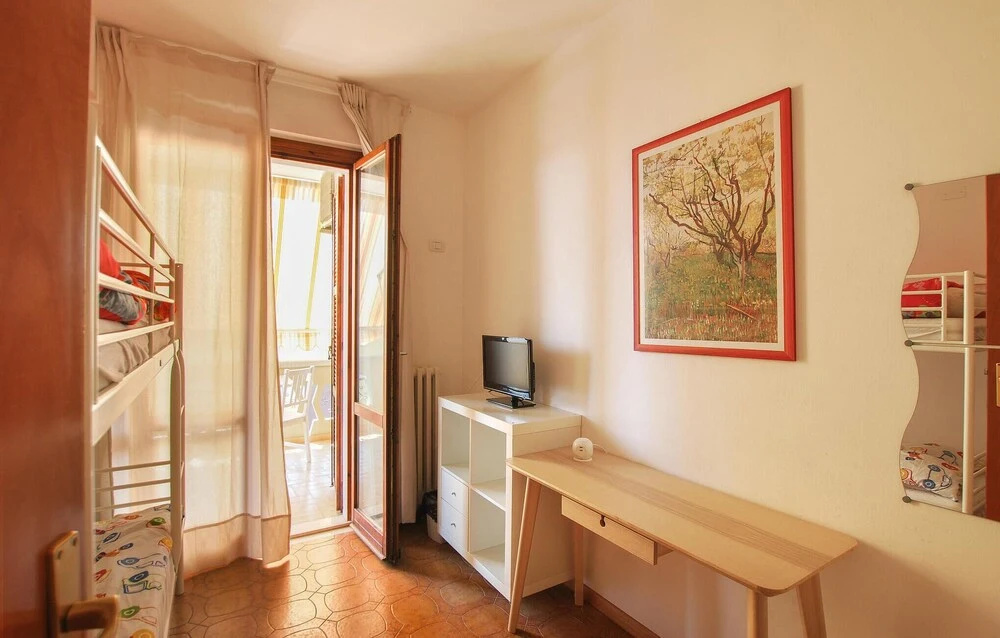 Nice Apartment in Porto San Giorgio With Wifi and 3 Bedrooms