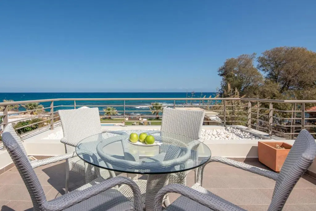 Hersonissos Beach Villa - Your Seafront Retreat by etouri