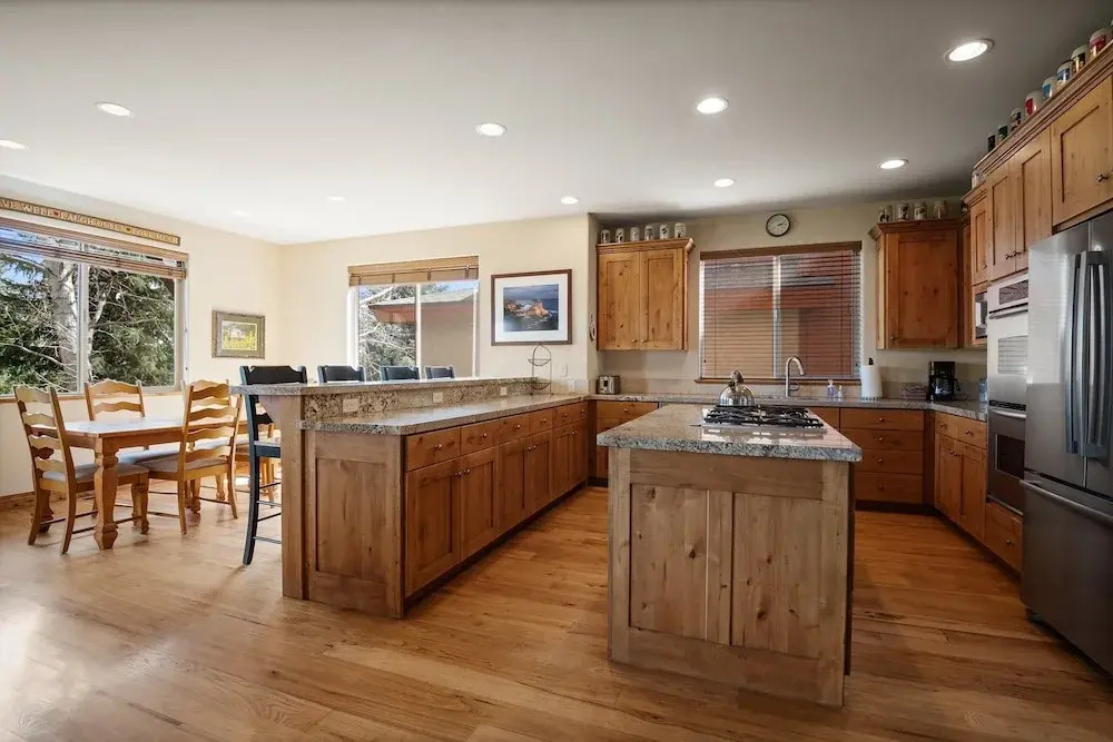 Midway 4 Bedroom Golf Course Luxury Turnberry 23 Home